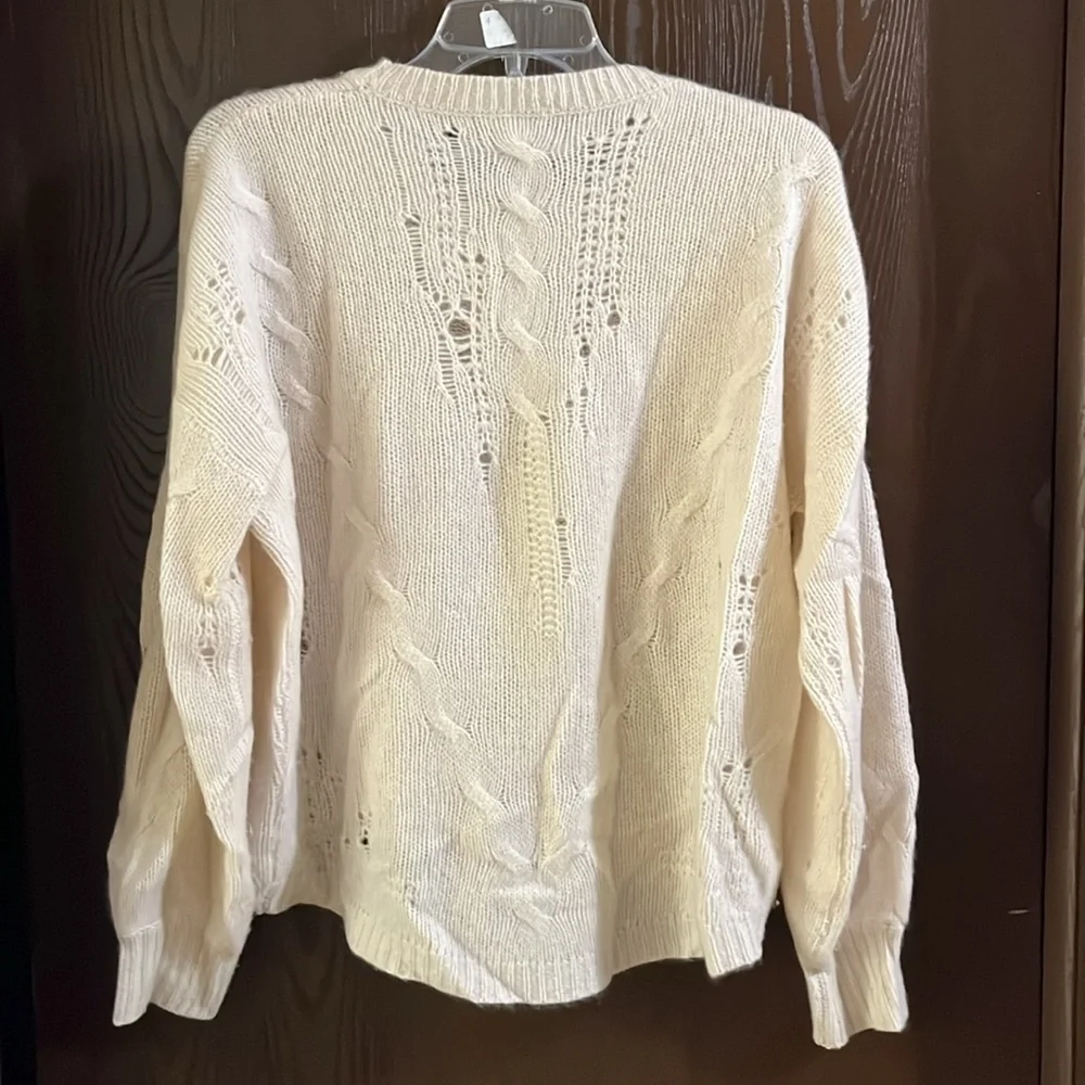 360 Cashmere - Picture 5 of 8